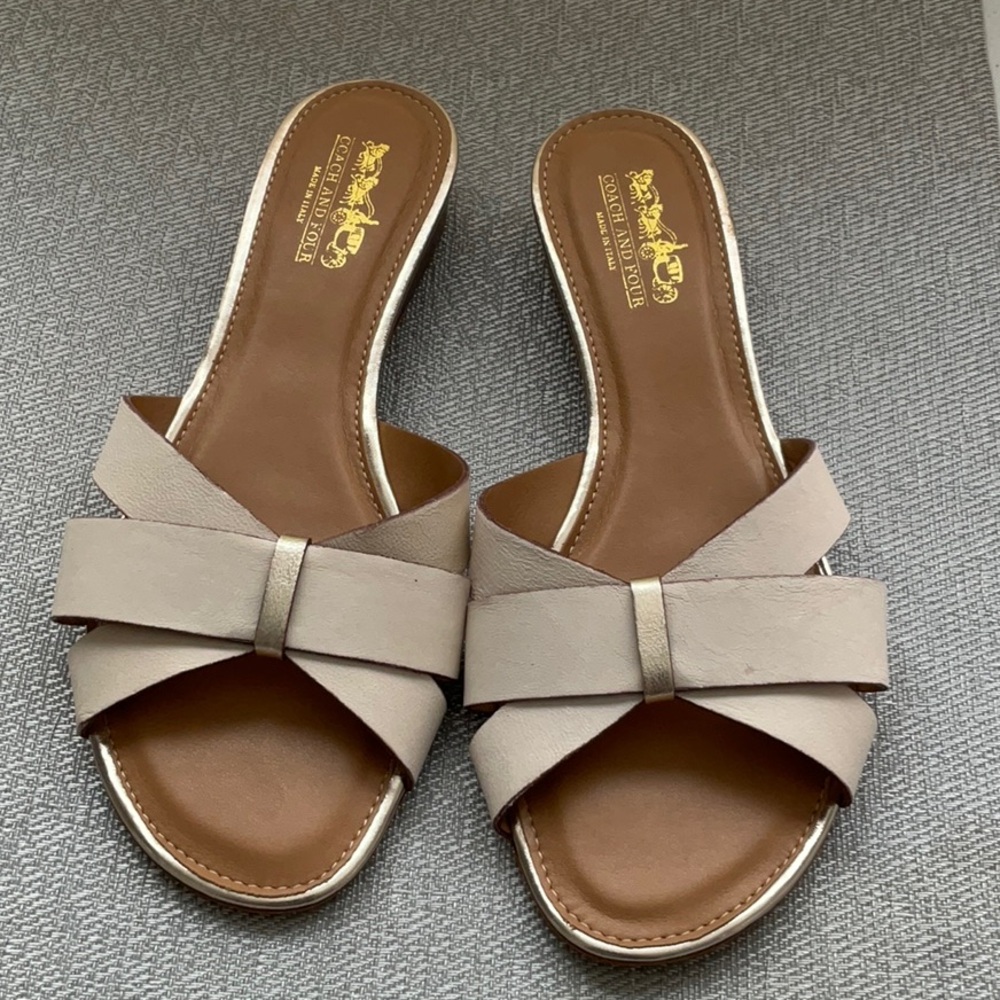 Coach Flats (NWOT)